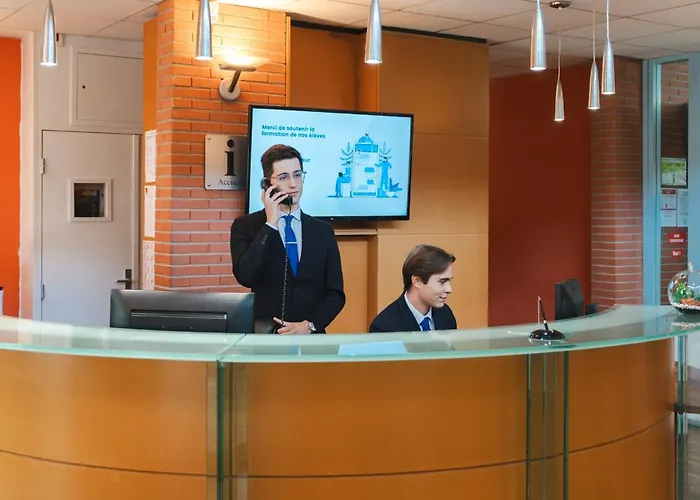 Restaurant D'occitanie Hotel *